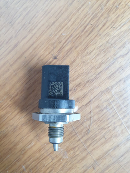 ebay-src:https://i.ebayimg.com/00/s/mtywmfgxmjaw/z/viuaaoswrbpm2vjg/$_57.jpg