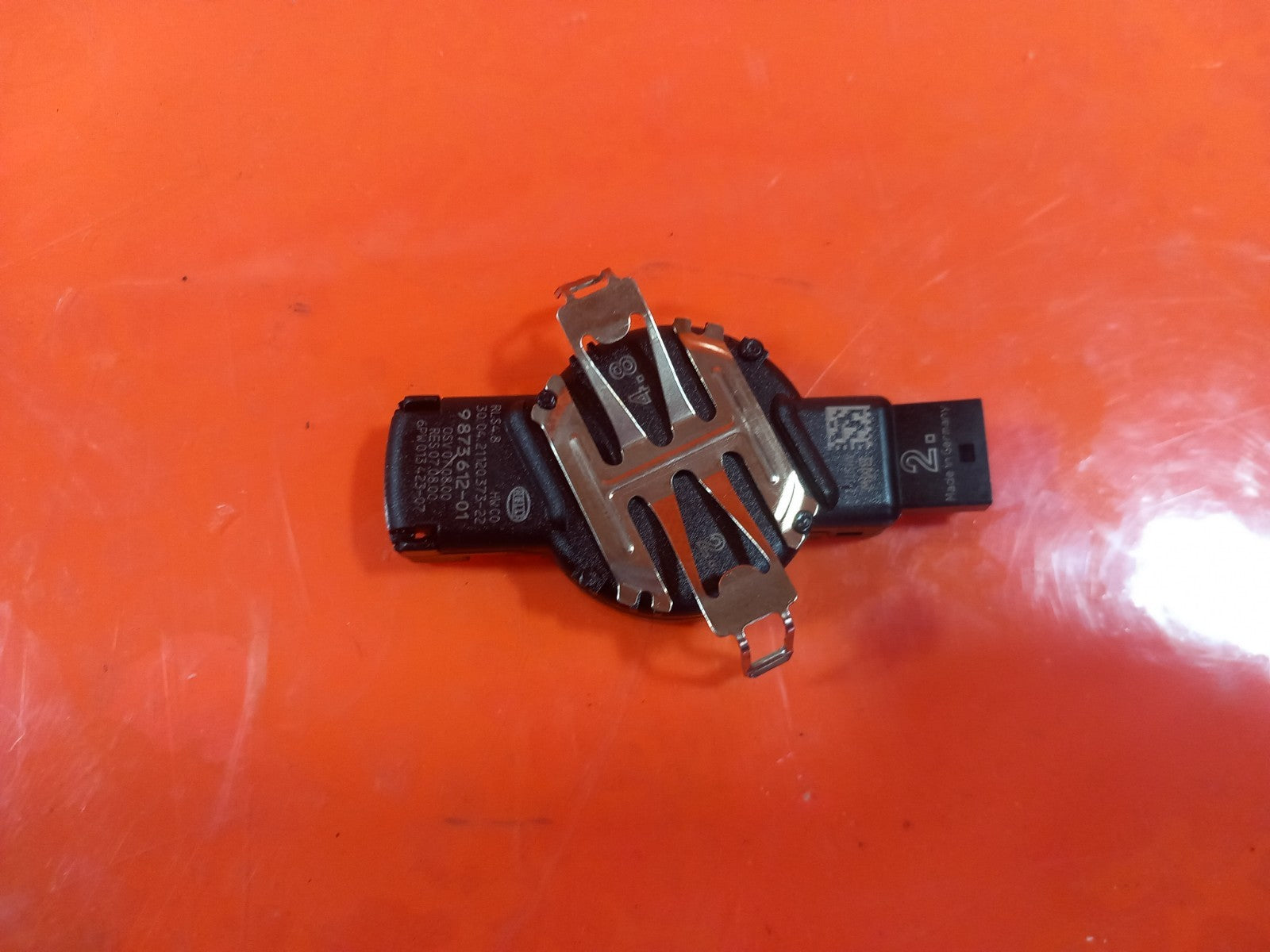 BMW F40 116D 1.5 Diesel 2021 Windscreen Rain Sensor 9873612 A365 - Image 2