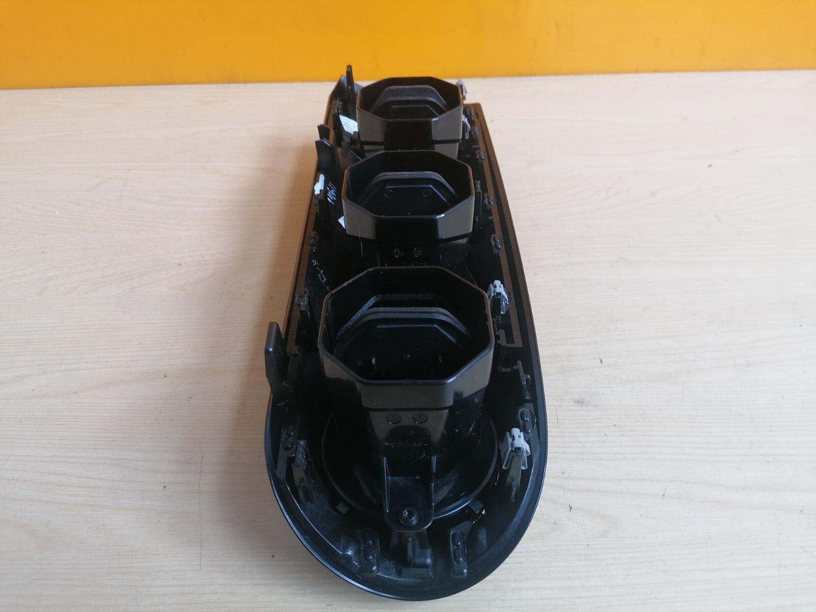 ✅2020 MERCEDES A CLASS W177 1.3P FRONT DASHBOARD AIR VENT A1776800001 A050 - Image 9