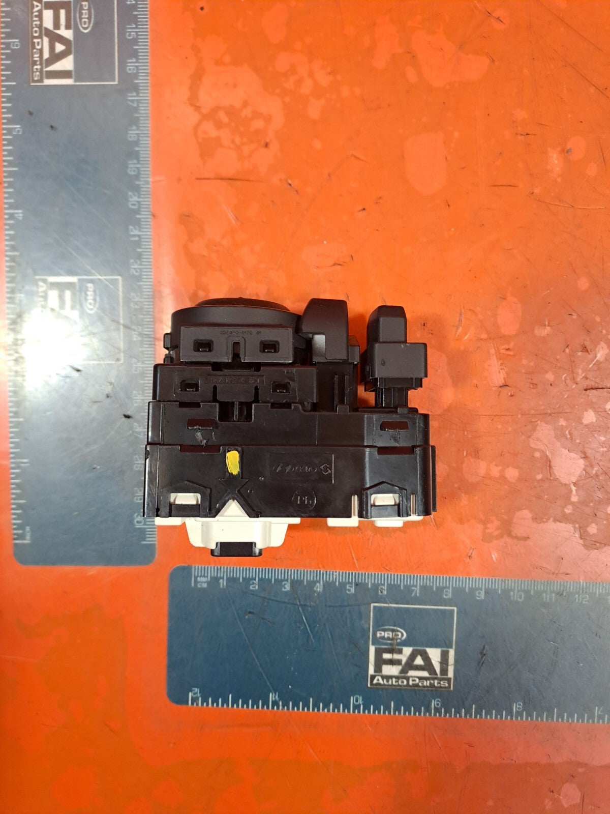 ebay-src:https://i.ebayimg.com/00/s/mtywmfgxmjaw/z/uxiaaoswktvnewtk/$_57.jpg