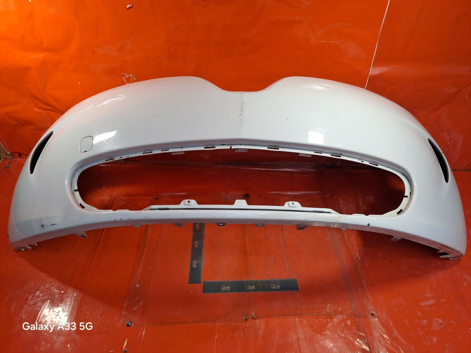✅RENAULT ZOE DYNAMIQUE 2015 FRONT BUMPER WHITE Crack + WARRANTY A317 - Image 1