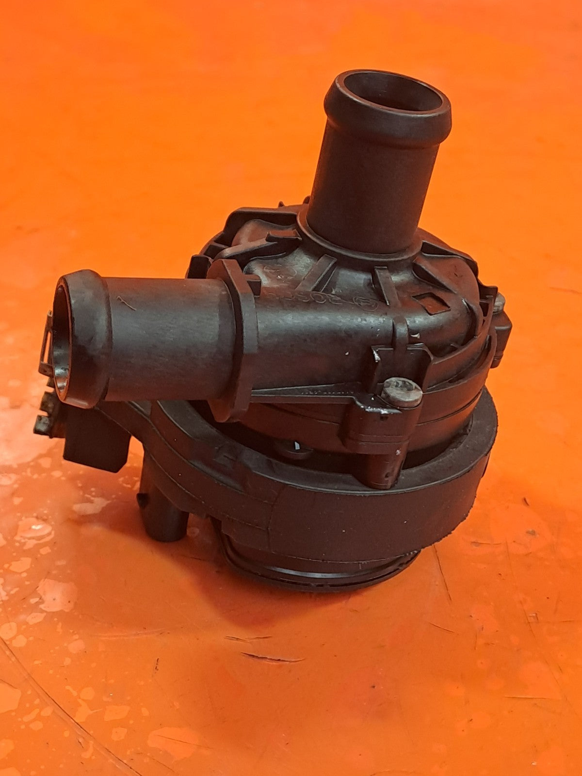 ✅2020 VW GOLF MK8 R-LINE 2.0 TDI AUXILIARY WATER PUMP 2Q0965567A + WARRANTY A346 - Image 9
