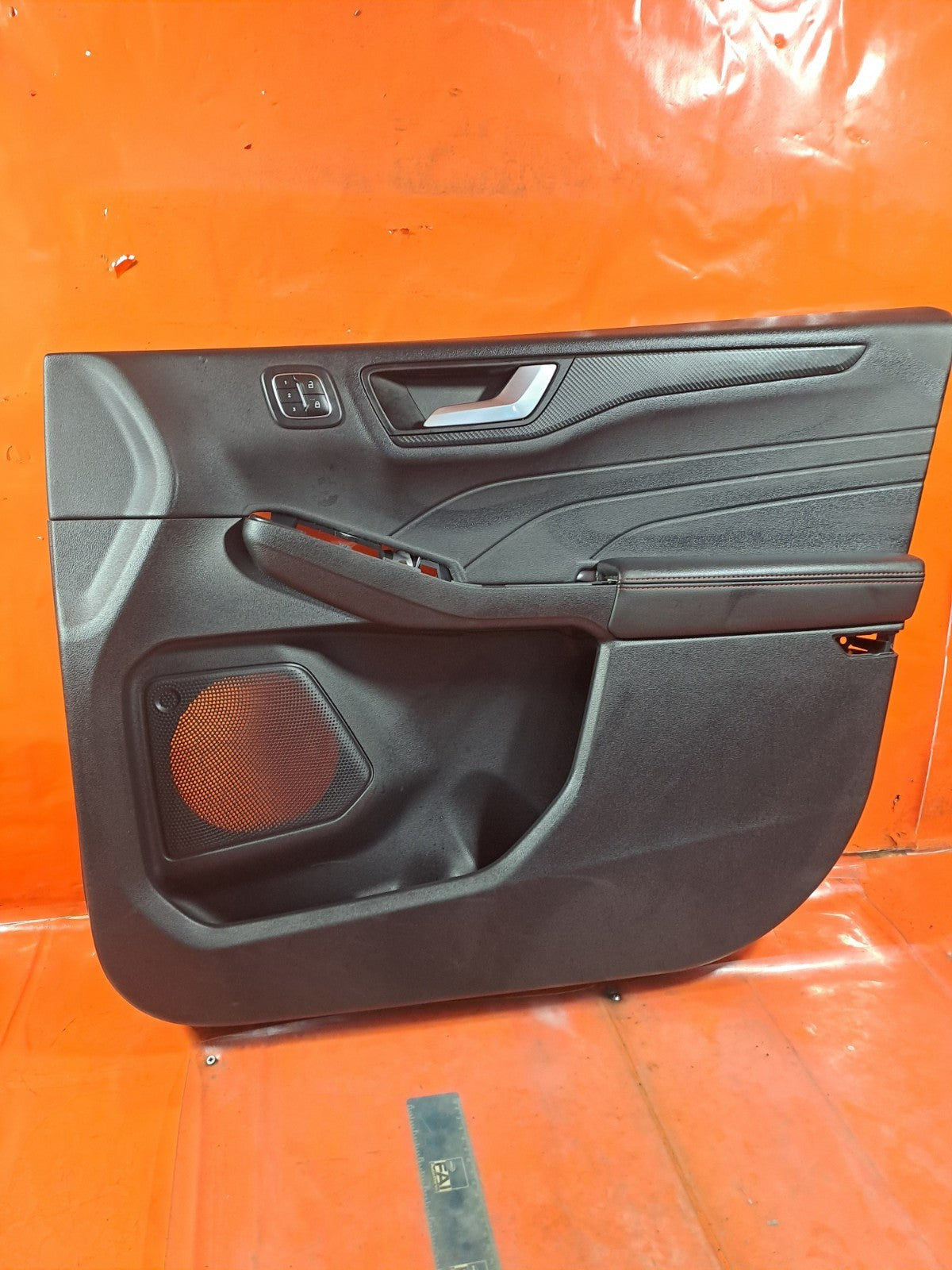 ✅FORD KUGA ST-LINE 2.5 PETROL 2025 FRONT RIGHT DOOR CARD LV4BS23890AJW Warranty - Image 3