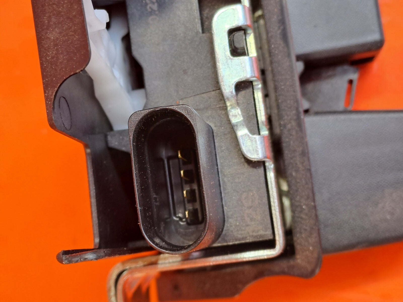 ✅2023 CUPRA BORN V2 EV TAILGATE BOOT LOCK 131817 + WARRANTY A209 - Image 11