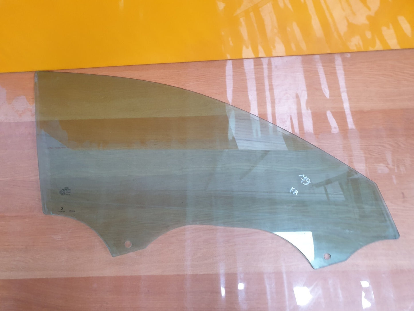✅2019 AUDI A3 8V 1.5TFSI FRONT RIGHT DOOR WINDOW GLASS 8V4845202A + WARRANTY - Image 1