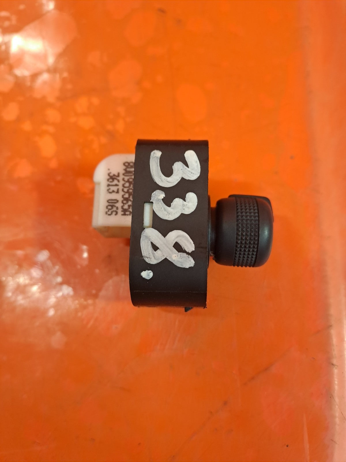 ebay-src:https://i.ebayimg.com/00/s/mtywmfgxmjaw/z/b4waaeswe6hpac-5/$_57.jpg