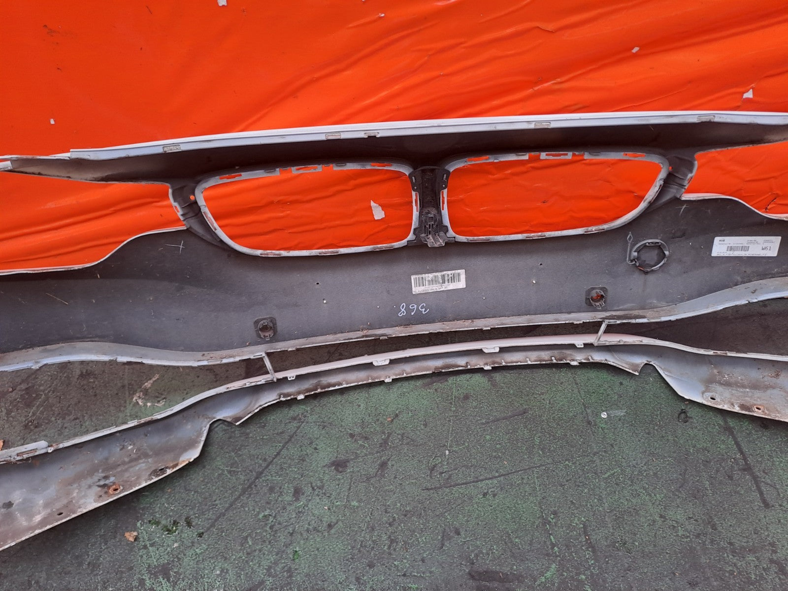 ✅BMW 420D F33 2.0 Diesel 2016 Front Bumper White Scratches A368 - Image 11