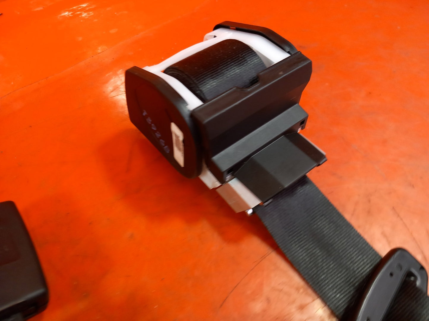 Ford Tourneo Custom 2.2 Diesel 2016 Front Centre Seat Belt BK21V611B61ADW A411 - Image 10