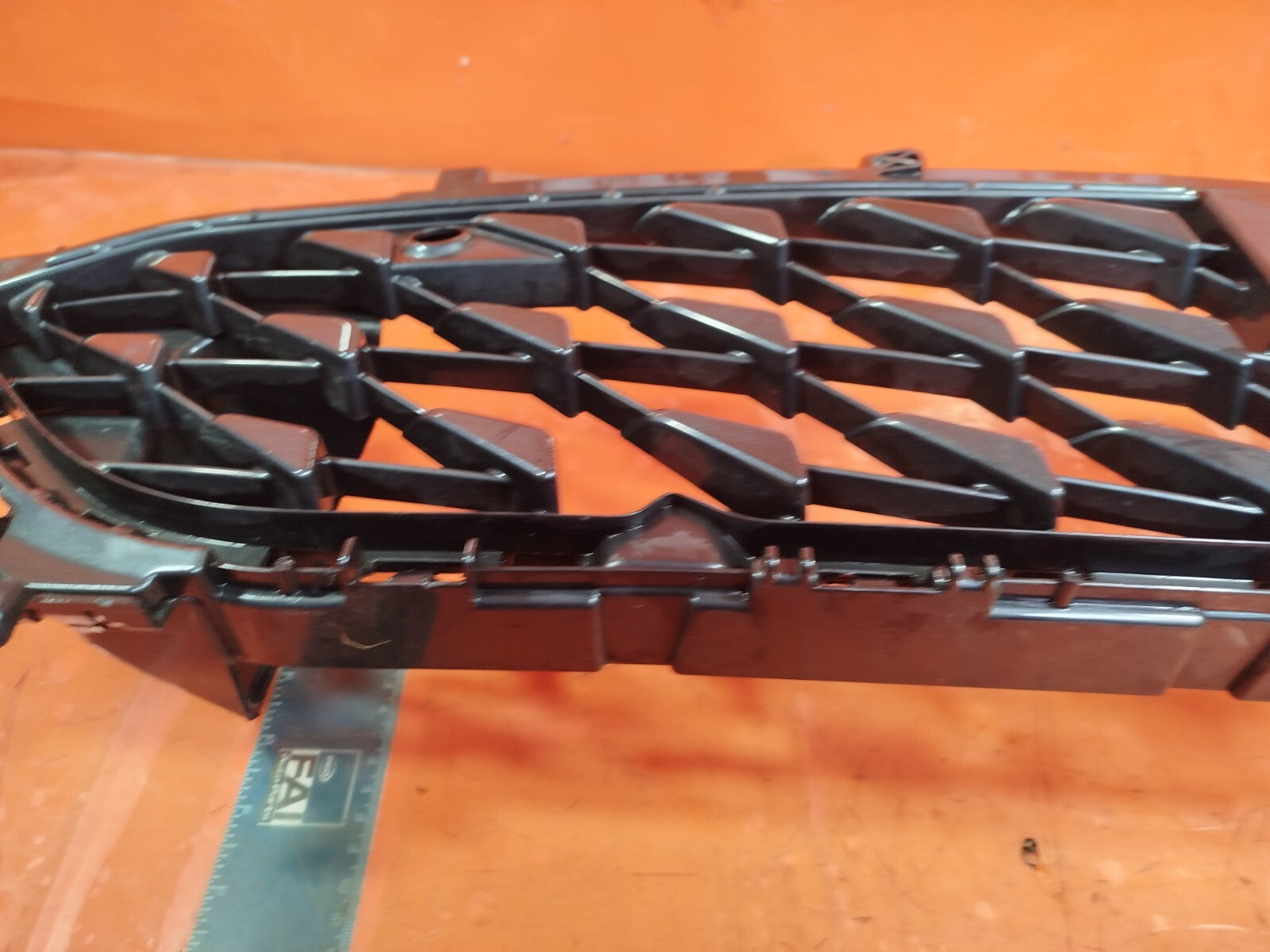 ✅CUPRA BORN V2 Ev 2023 FRONT BUMPER GRILL 10E853949C 10E853950C Warranty A272 - Image 11