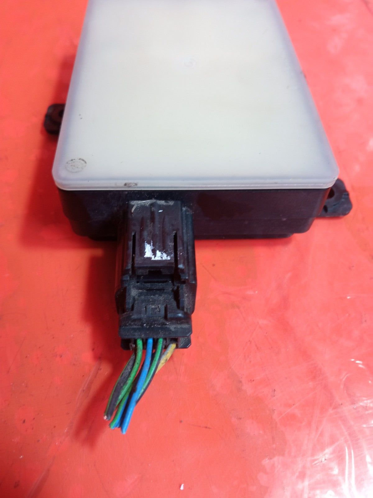 ✅Jaguar I-Pace Ev400 X590 2020 Blind Spot Radar JPLA14F152AD Warranty A375 - Image 6