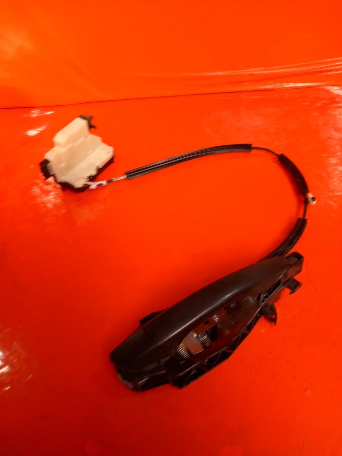 Citroen Berlingo 650 1.5 Diesel 2021 Left Side Sliding Door Lock 16943540 A415 - Image 8