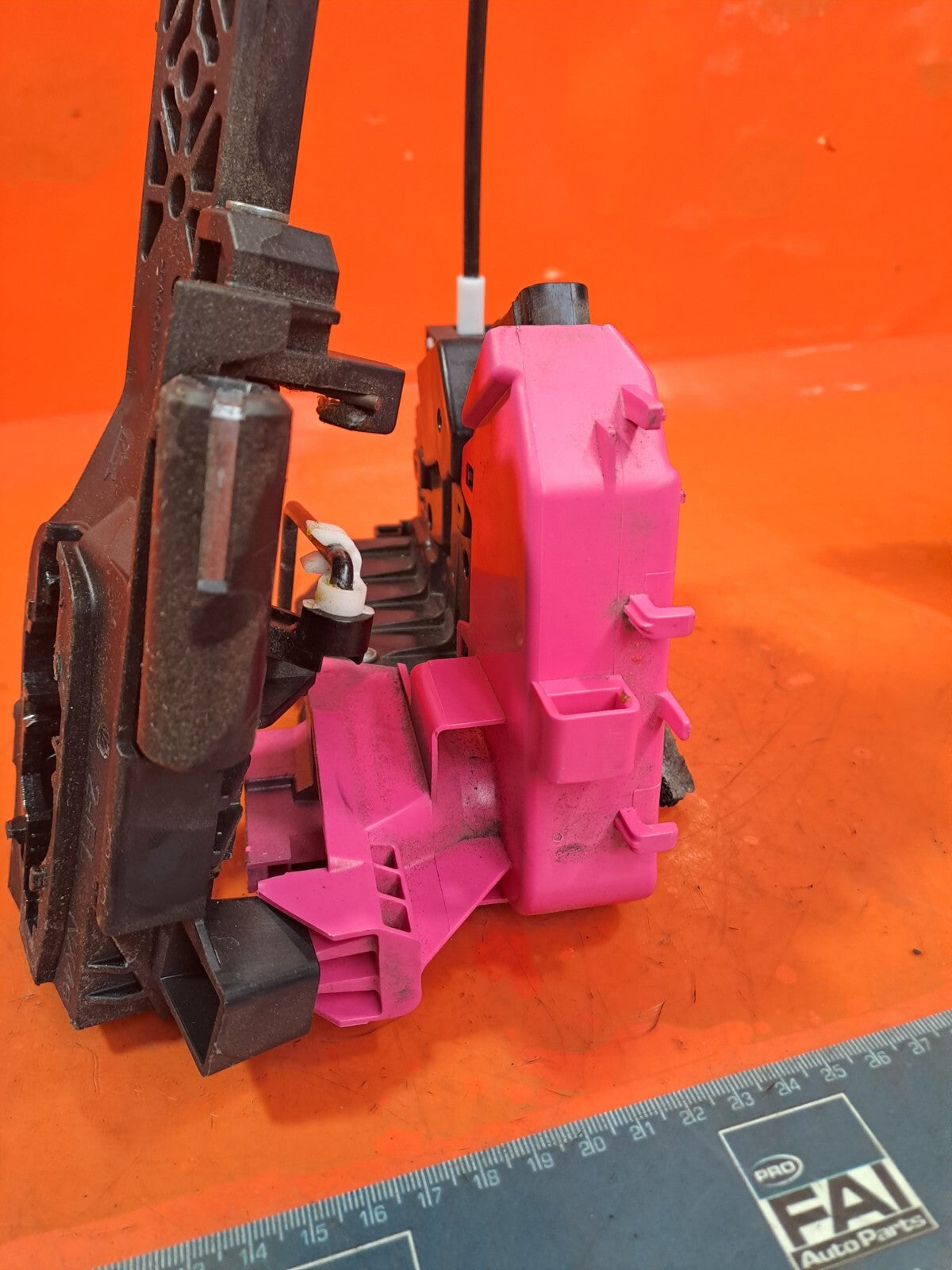 ebay-src:https://i.ebayimg.com/00/s/mtywmfgxmjaw/z/3d8aaosw-fznxthd/$_57.jpg