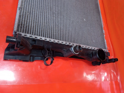 ✅2013 Mercedes E Class W212 Cooling Radiator A0995002703 + Warranty A271 - Image 2