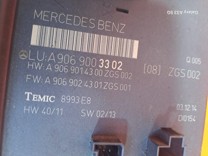 ✅Volkswagen Crafter CR35 2015 2.0 Diesel FUSE BOX A9069003302 A9069014300 A275 - Image 7