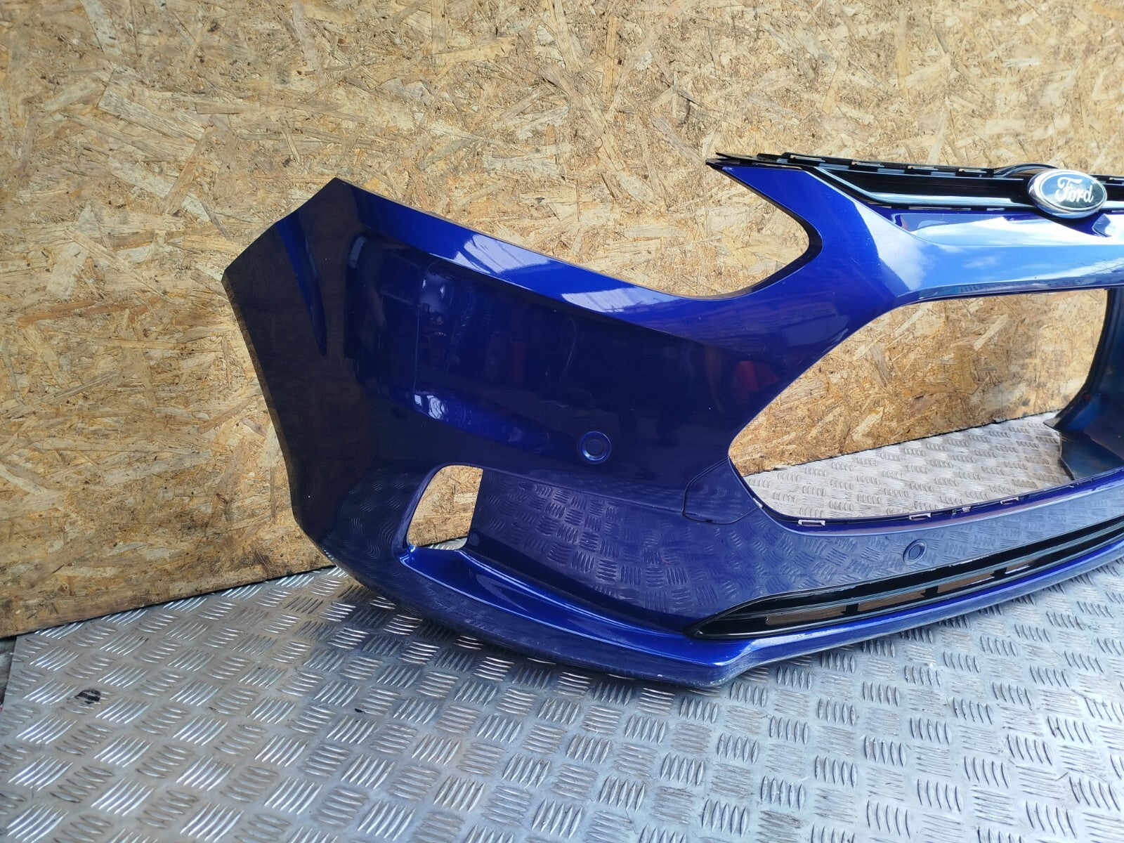 ✅FORD B-MAX TITANIUM 1.0 PETROL 2014 FRONT BUMPER BARE BLUE Warranty A285 - Image 3