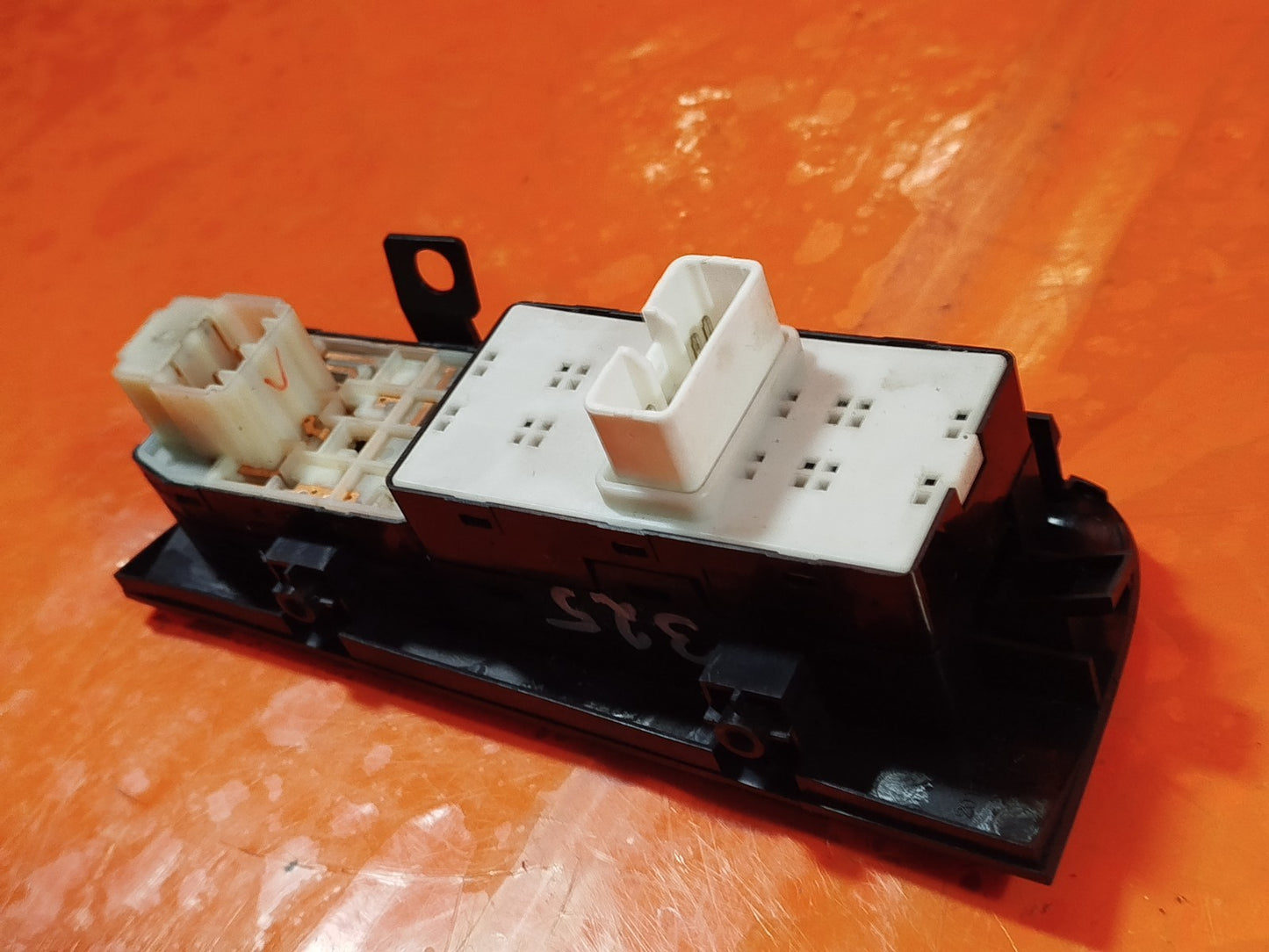 ✅2010 HYUNDAI I800 WINDOW SWITCH FRONT RIGHT + WARRANTY A325 - Image 8