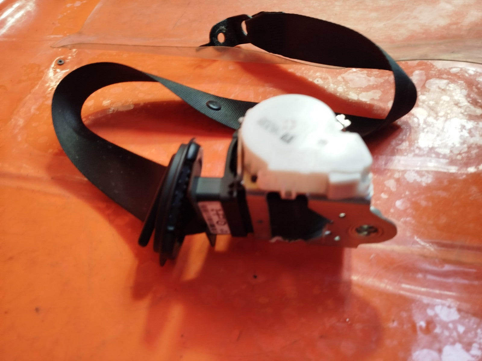 ✅BMW F22 218I SPORT 1.5 PETROL 2016 FRONT RIGHT SEAT BELT 34097873C A339 - Image 7