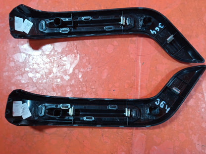 ✅Dacia Duster Journey 1.3 Petrol 2024 Front Door Trims 809451347R 809459973R - Image 6