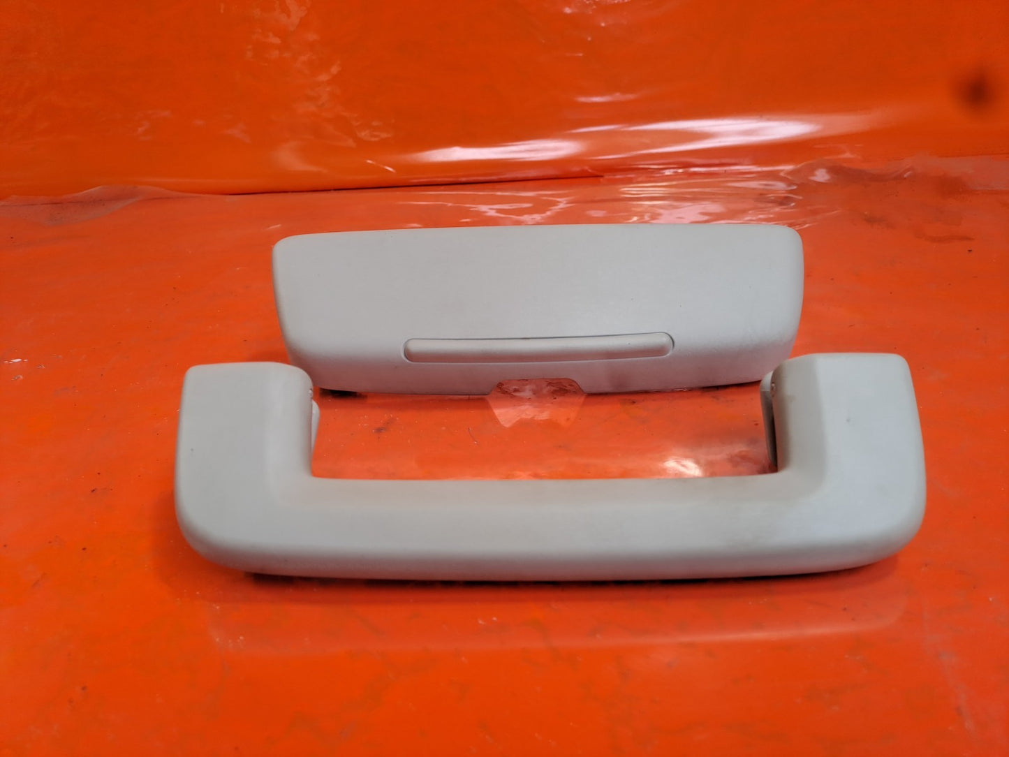 ✅2021 Ford Transit Custom Interior Roof Grab Handle & Sunglasses Compartment - Image 2
