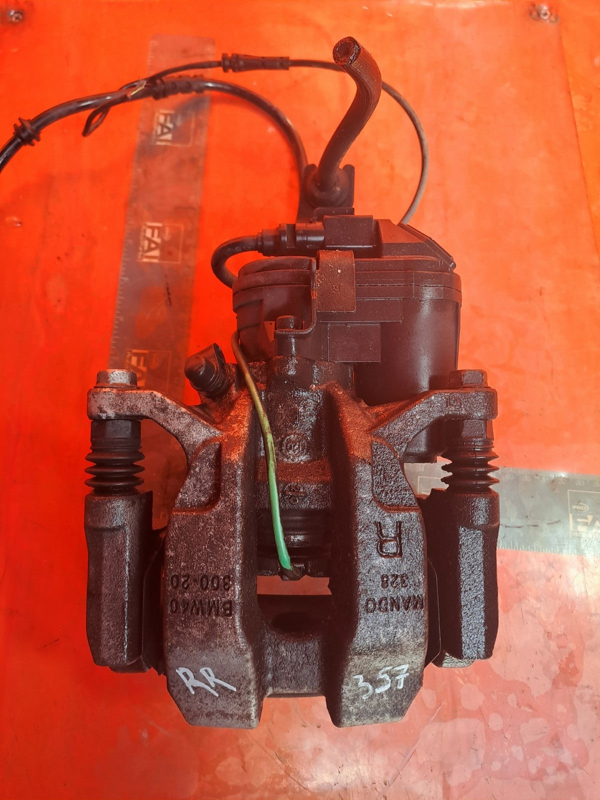 ✅BMW G20 320I 2.0 PETROL 2021 REAR RIGHT BRAKE CALIPER Warranty A357 - Image 1
