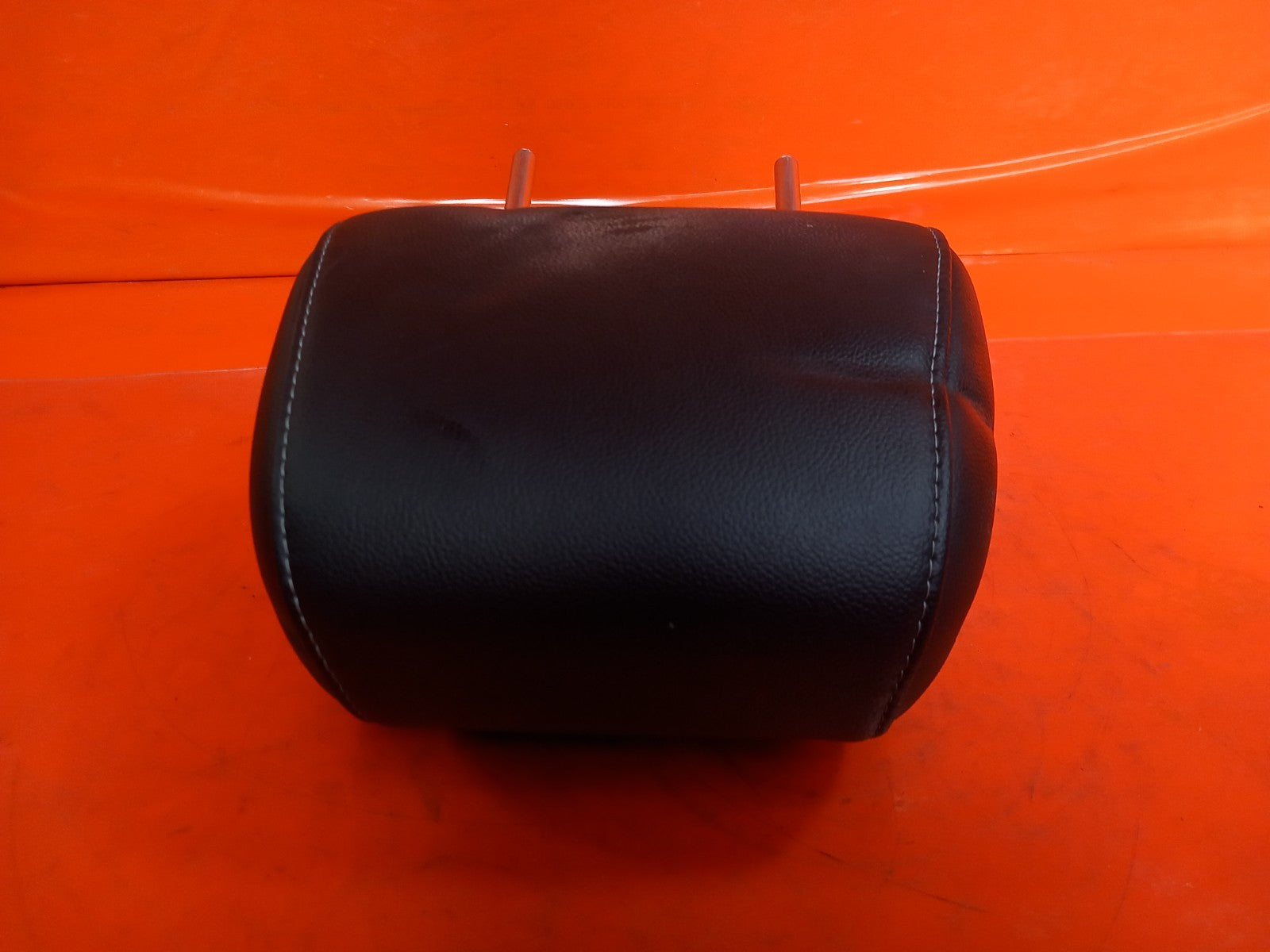 Ford B-Max Titanium 1.0 Petrol 2014 Front Headrest Warranty A285 - Image 5