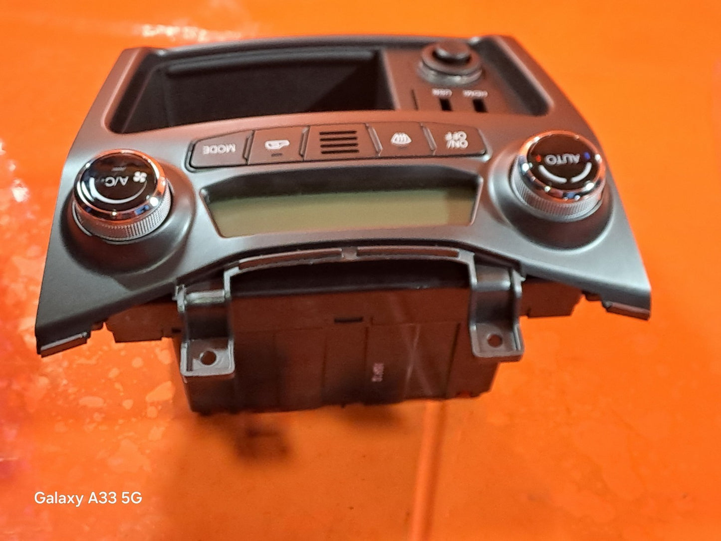 ✅SSANGYONG KORANDO LE 2.2 DIESEL 2018 HEATER CLIMATE CONTROL PANEL 68740-34110 - Image 5