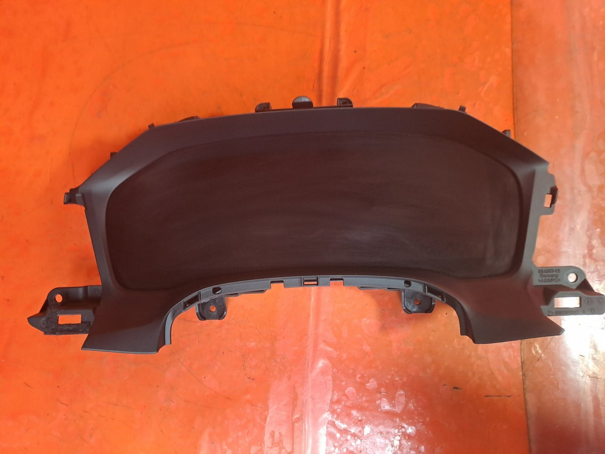 ebay-src:https://i.ebayimg.com/00/s/mtiwmfgxnjaw/z/cmiaaeswd6fpqvwx/$_57.jpg