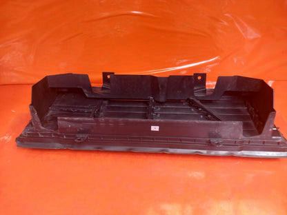 2025 Land Rover Defender L663 Front Grill Shutter L8B2-8475-AC Warranty A396 - Image 4