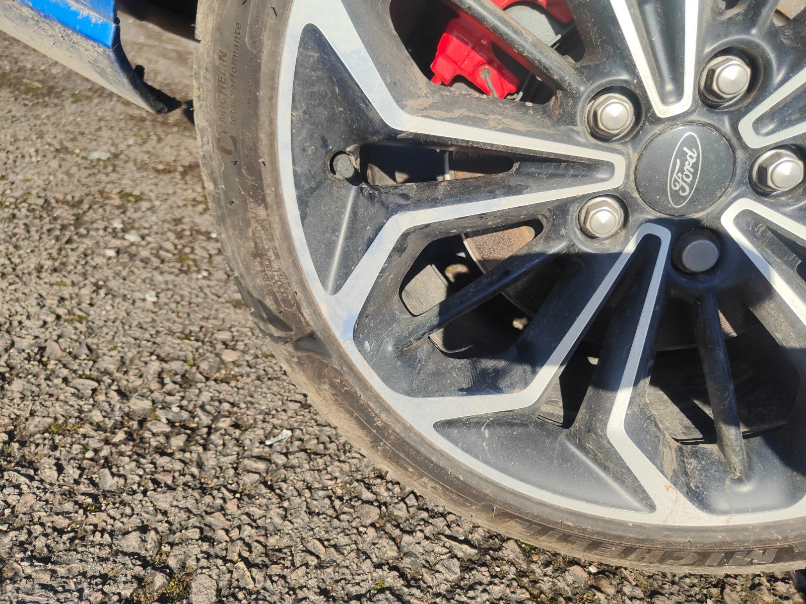 ✅2019 FORD FOCUS MK4 ST-LINE ALLOY WHEEL & TYRE 235/40 R18 + WARRANTY A354 - Image 4