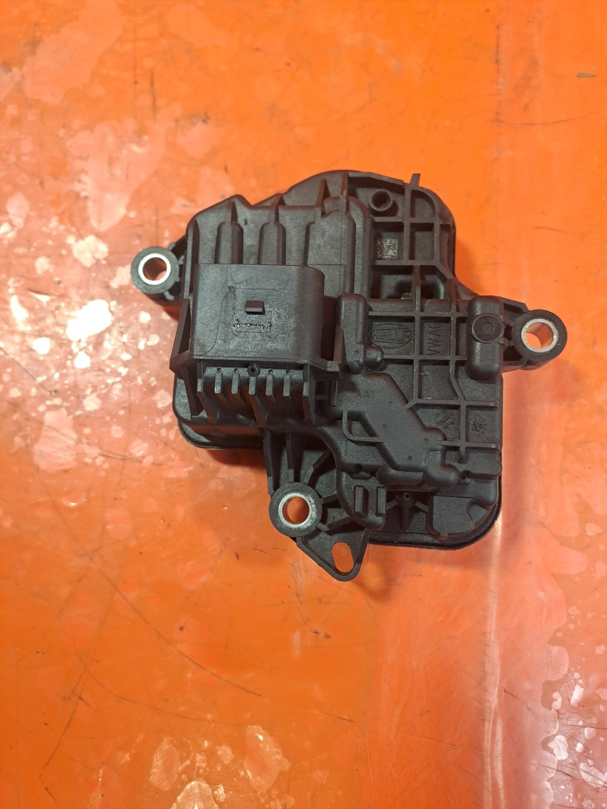 ebay-src:https://i.ebayimg.com/00/s/mtywmfgxmjaw/z/kmqaaeswotdpnl90/$_57.jpg