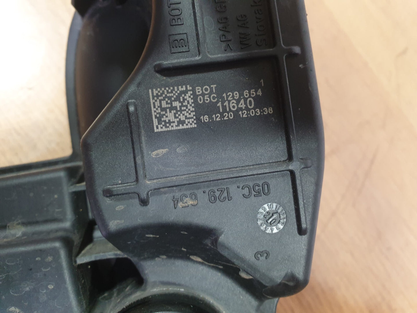 Volkswagen Polo Match 1.0 Petrol 2021 AIR INTAKE MANIFOLD 05С129654 Warranty - Image 2