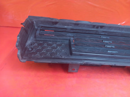 2025 Land Rover Defender L663 Front Grill Shutter L8B2-8475-AC Warranty A396 - Image 12