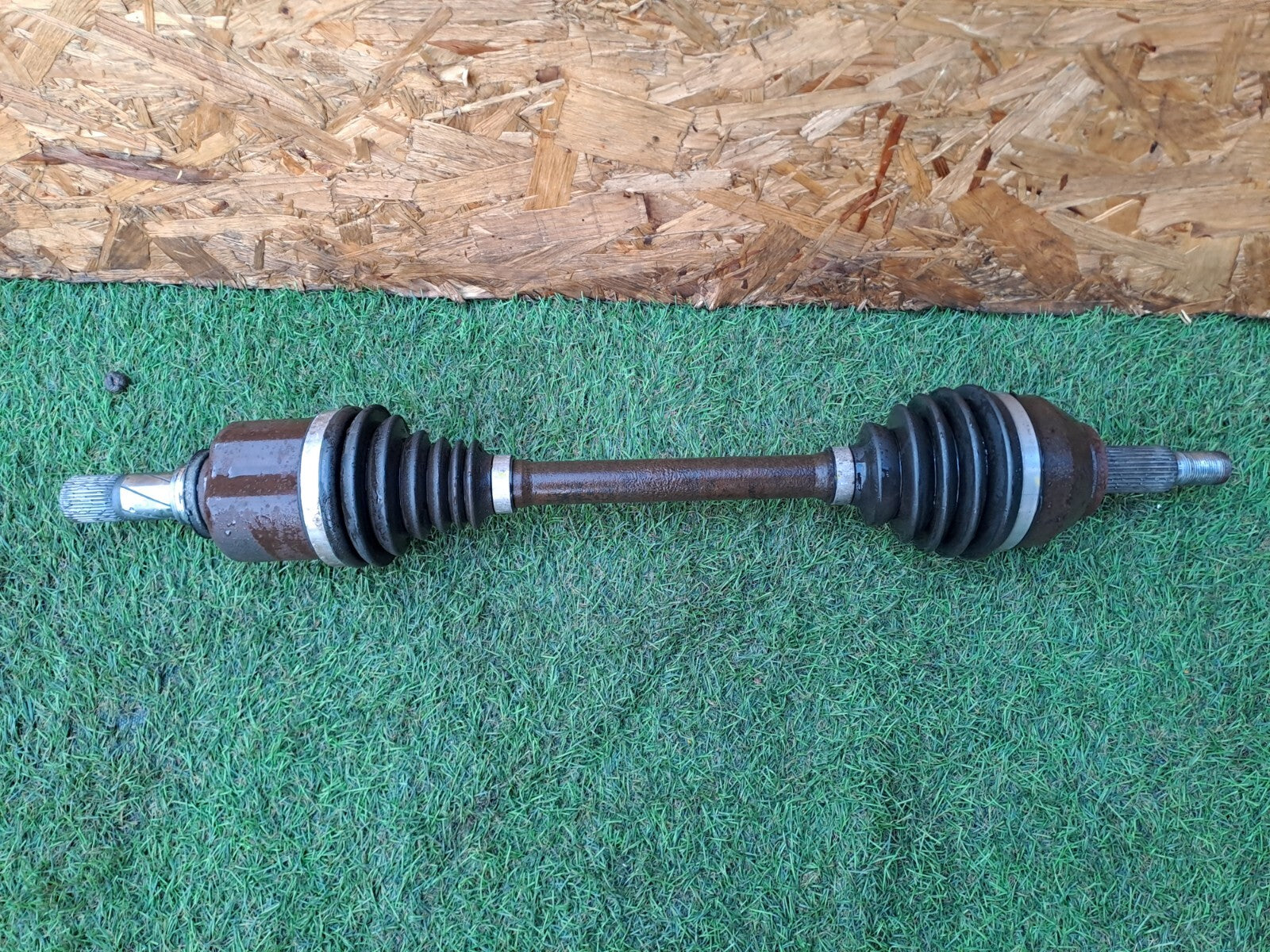 ✅Renault Trafic III Sl27 Sport 2016 1.6 Diesel Front Left Driveshaft Warranty - Image 1