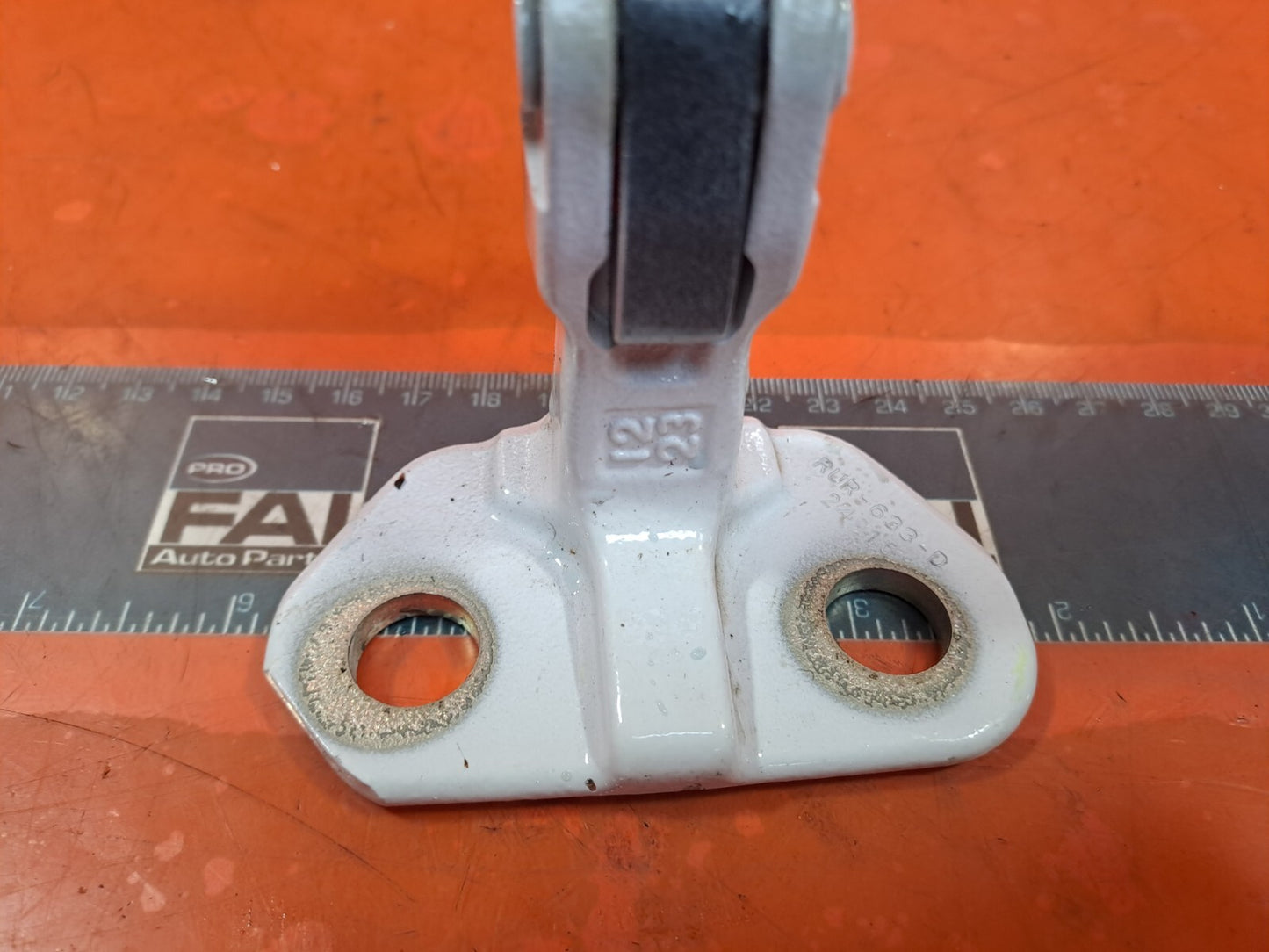 ebay-src:https://i.ebayimg.com/00/s/mtiwmfgxnjaw/z/uwcaaoswl-znkf2x/$_57.jpg