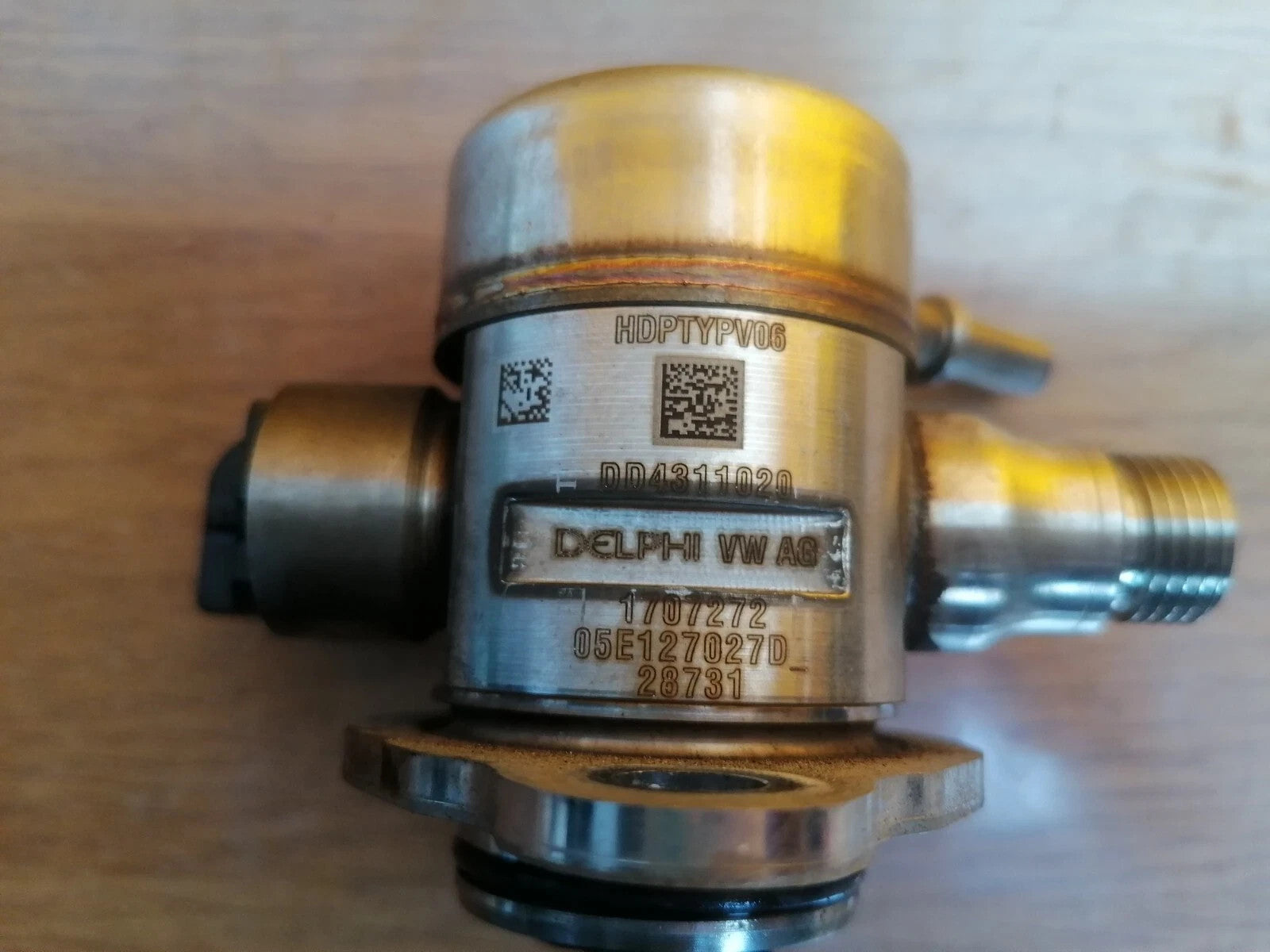 ebay-src:https://i.ebayimg.com/00/s/mtiwmfgxnjaw/z/lfoaaeswxchqdeos/$_57.jpg
