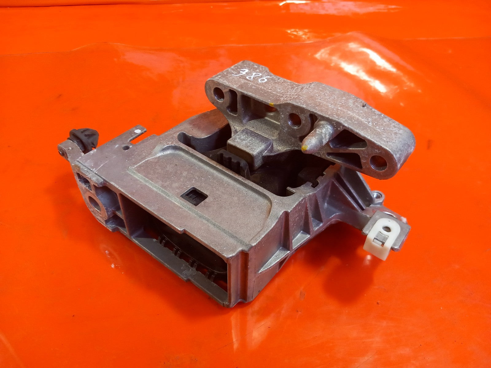 BMW F44 218I M Sport 1.5 Petrol 2020 Right Side Engine Mount 8835572 Warranty - Image 4