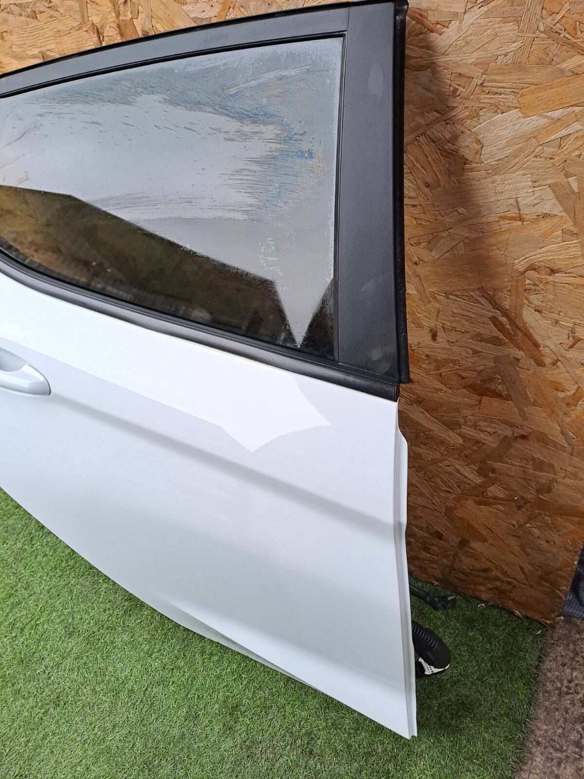 ✅FORD FIESTA ACTIVE 1.0 PETROL 2020 REAR RIGHT DOOR WHITE Warranty A247 - Image 2