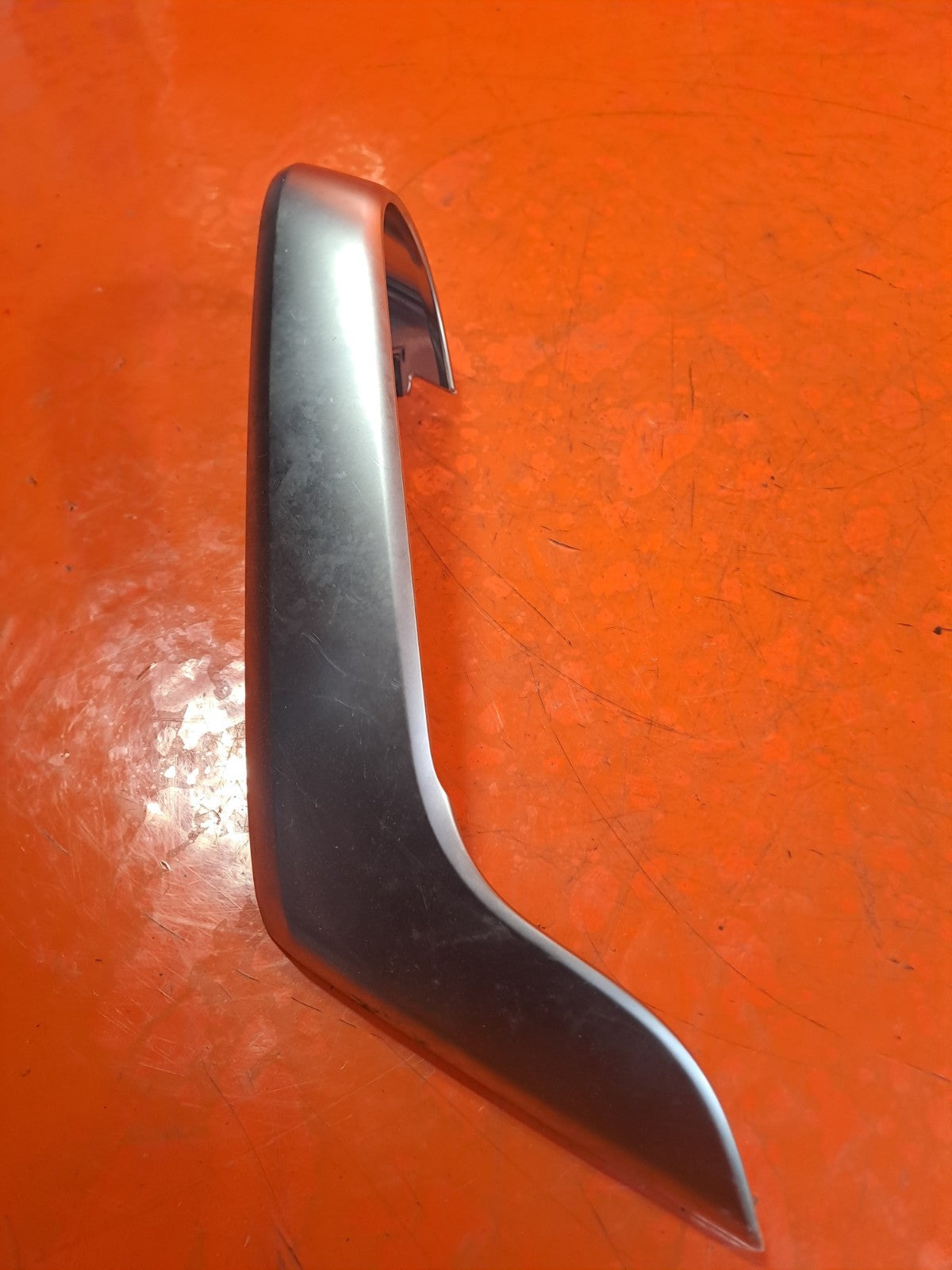 ebay-src:https://i.ebayimg.com/00/s/mtywmfgxmjaw/z/icaaaeswrq5pot92/$_57.jpg