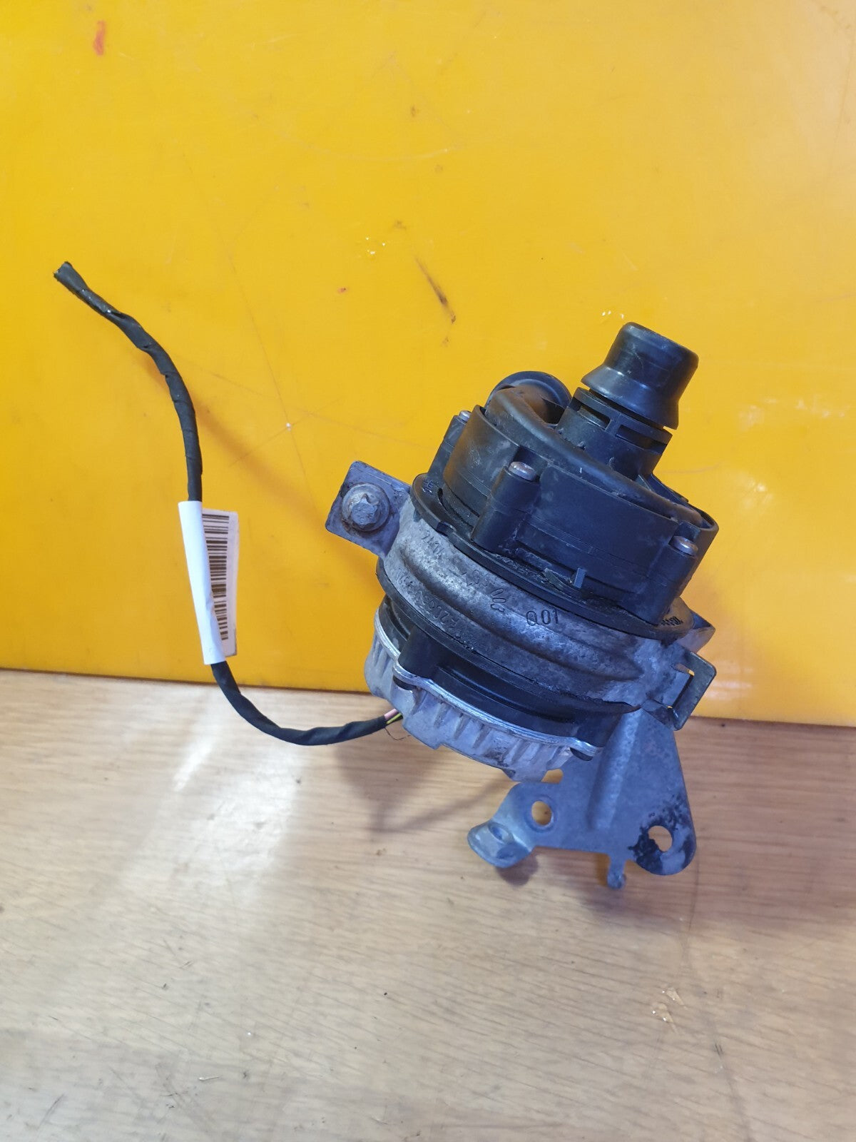 ✅Mercedes C Class W205 2.1 2014 Auxiliary Water Pump A2055013020 + Warranty A147 - Image 3