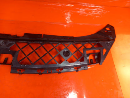 Mercedes W177 A180 Sport 1.5 Diesel 2019 Front Bumper Bracket Centre Upper A382 - Image 3