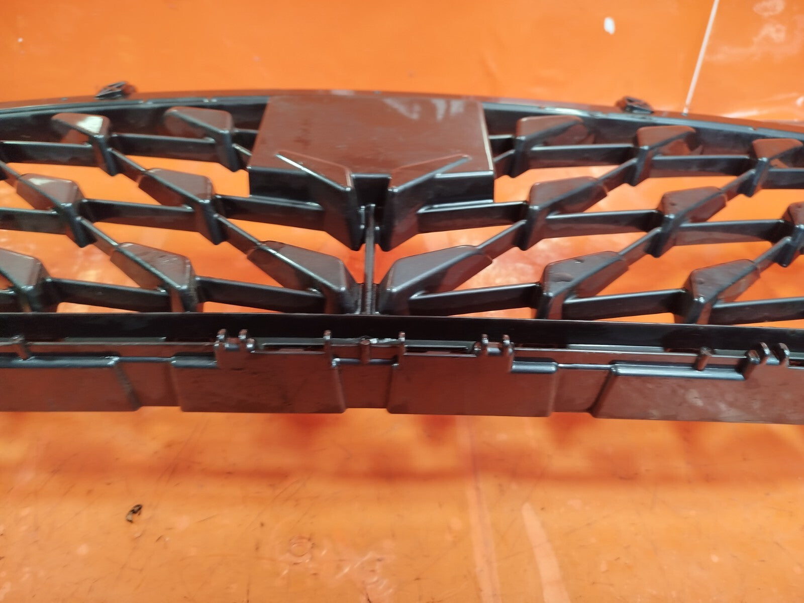 ✅CUPRA BORN V2 Ev 2023 FRONT BUMPER GRILL 10E853949C 10E853950C Warranty A272 - Image 9