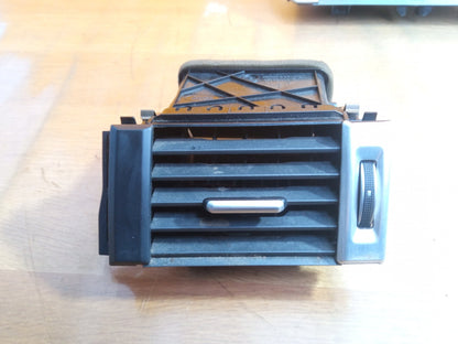 ✅Range Rover Evoque 2.2D 2012 Dashboards Air Vent Set 08089-005 08088-005 A101 - Image 4