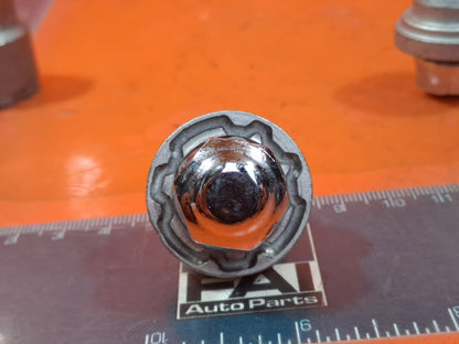 HYUNDAI IONIQ 5 2024 LOCKING WHEEL NUTS Warranty A226 - Image 12