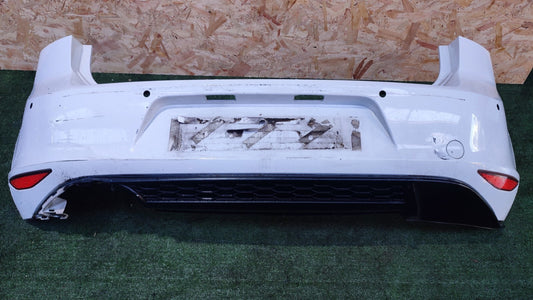 ✅VW GOLF MK7 1.4 PETROL 2015 REAR BUMPER WHITE scratches A113 - Image 1