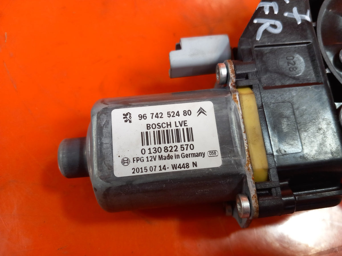 ebay-src:https://i.ebayimg.com/00/s/mtiwmfgxnjaw/z/seeaaeswsytqhf08/$_57.jpg