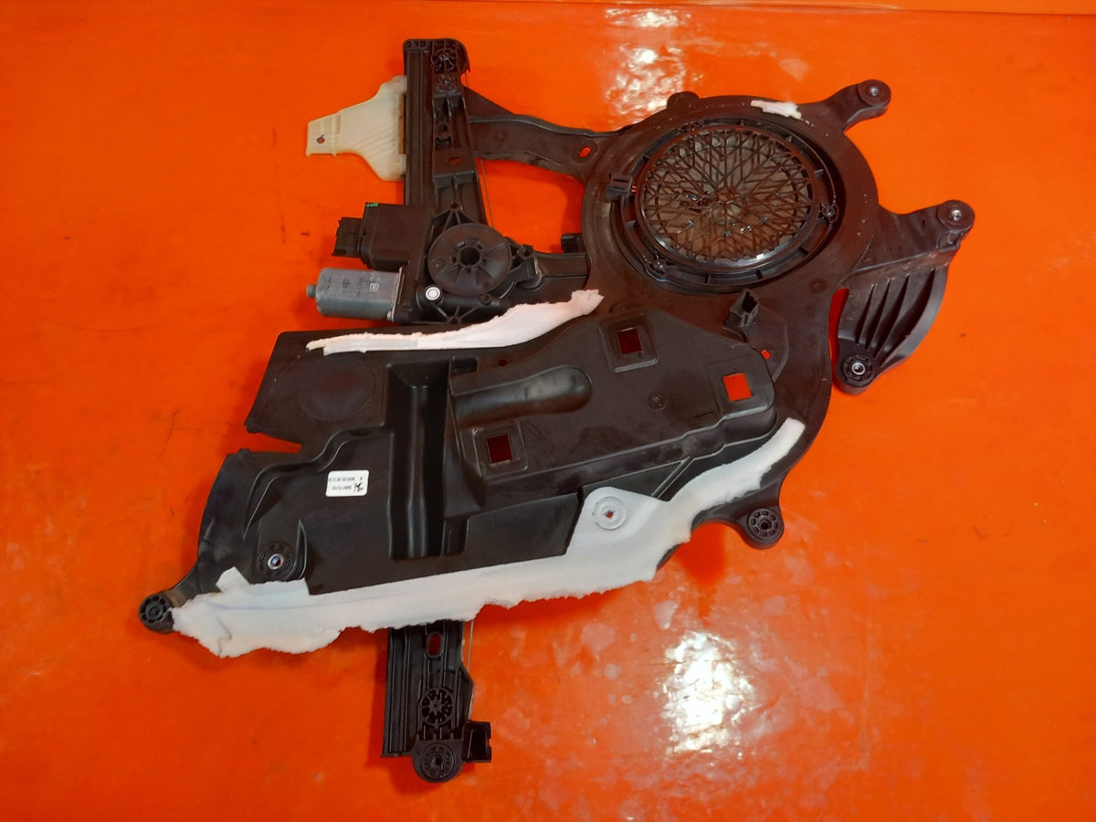 2022 Peugeot Partner K9 Front Right Window Motor Regulator 9840175780 A419 - Image 7