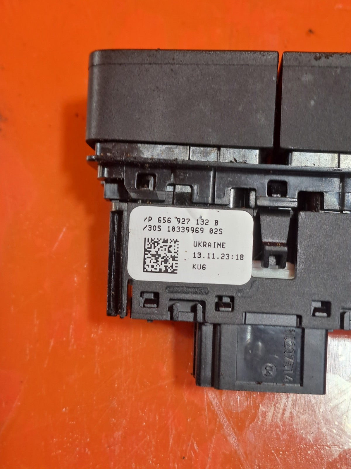 ✅SKODA KAMIQ Se 1.5 PETROL 2024 AUTO START STOP CONTROL SWITCH PANEL 656927132B - Image 4