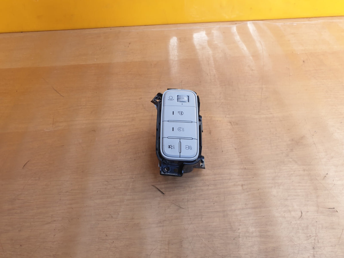 ebay-src:https://i.ebayimg.com/00/s/mtiwmfgxnjaw/z/k30aaoswkebmspq6/$_57.jpg
