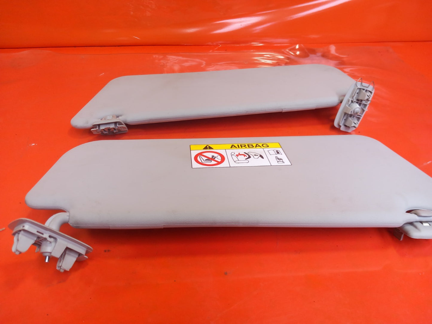 ✅2020 Vauxhall Vivaro 2900 Sun Visor Left Right Pair + Warranty A380 - Image 9
