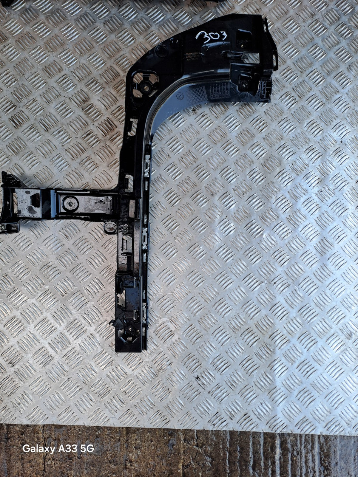 ✅2018 BMW X1 F48 2.0P REAR BUMPER BRACKETS 7381119 7381120 + WARRANTY A303 - Image 4